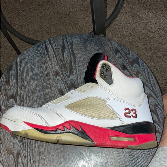 CHRISTMAS SHOE SALE